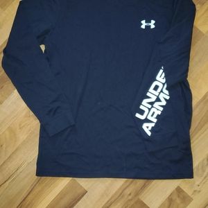 Under Armour long sleeve tshirt.
